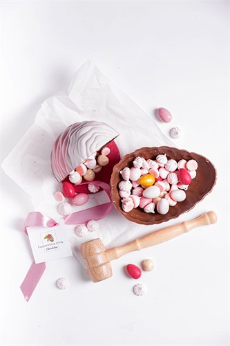 Яйцо с наполнением ручной работы ArtChoco