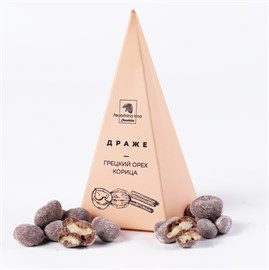 {{photo.Alt || photo.Description || 'Драже грецкий орех • корица 60г'}}