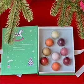 {{photo.Alt || photo.Description || 'Коробка конфет "Щелкунчик" 9 конфет'}}